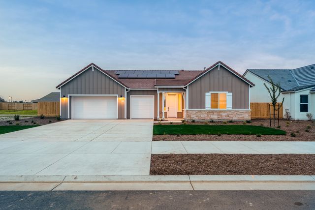 6522 W Galileo Drive Lot1032, Visalia, CA 93277