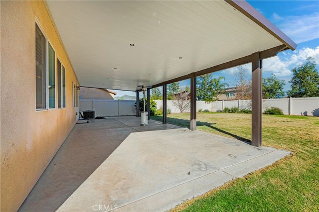 29382 Marblewood Court, Winchester, CA 92596