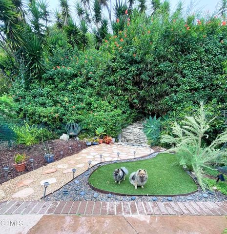 1231 Las Lomas Place, Pacific Palisades, CA 90272