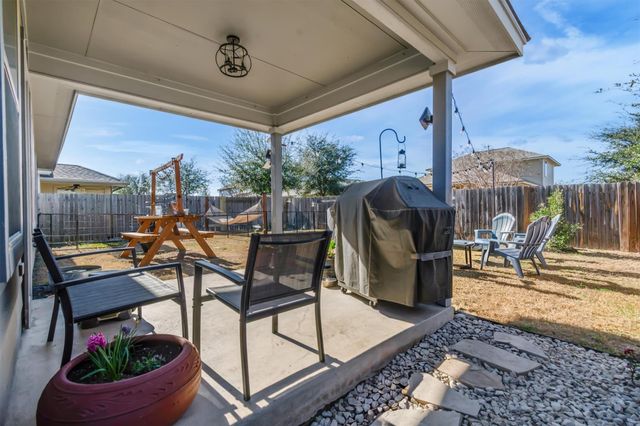 124 Sage Meadows DR, San Marcos, TX 78666