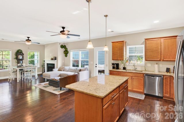 7544 Fairway Villa Circle, Denver, NC 28037