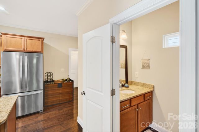 7544 Fairway Villa Circle, Denver, NC 28037