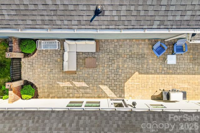 7544 Fairway Villa Circle, Denver, NC 28037