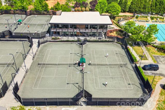 7544 Fairway Villa Circle, Denver, NC 28037