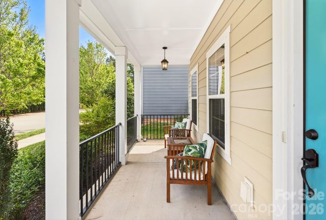 7544 Fairway Villa Circle, Denver, NC 28037