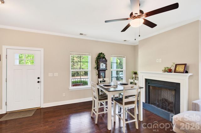 7544 Fairway Villa Circle, Denver, NC 28037