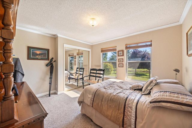 7911 Logan Ln, Penryn, CA 95663