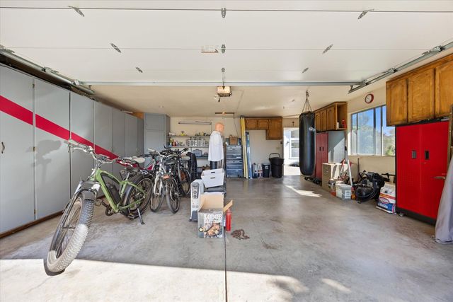 7911 Logan Ln, Penryn, CA 95663