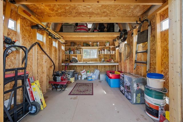 7911 Logan Ln, Penryn, CA 95663