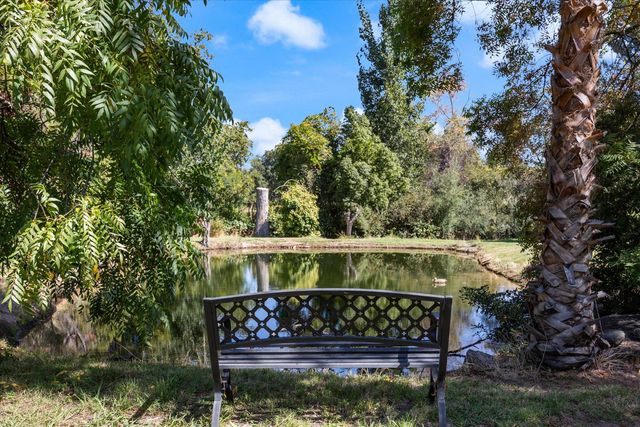 7911 Logan Ln, Penryn, CA 95663
