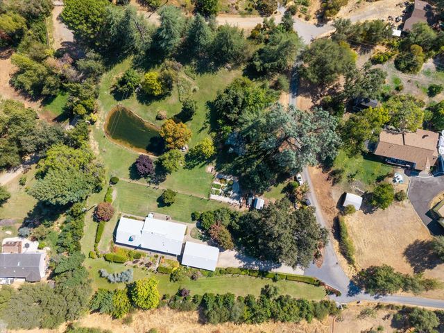 7911 Logan Ln, Penryn, CA 95663