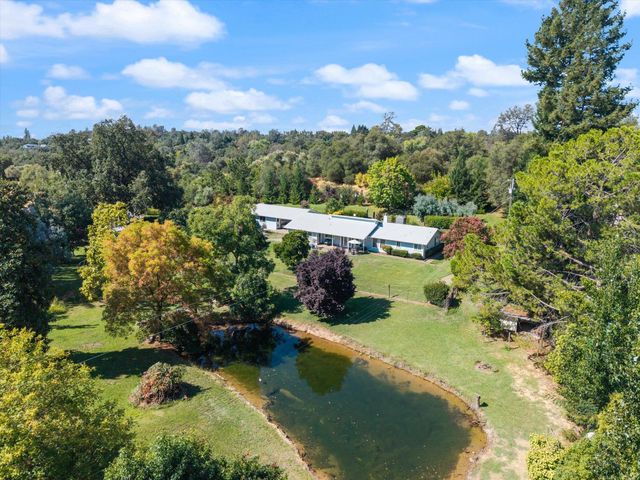 7911 Logan Ln, Penryn, CA 95663