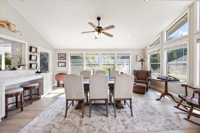 7911 Logan Ln, Penryn, CA 95663