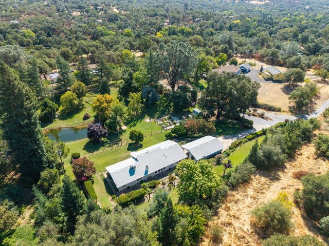 7911 Logan Ln, Penryn, CA 95663
