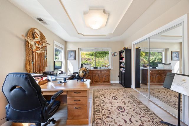 7911 Logan Ln, Penryn, CA 95663