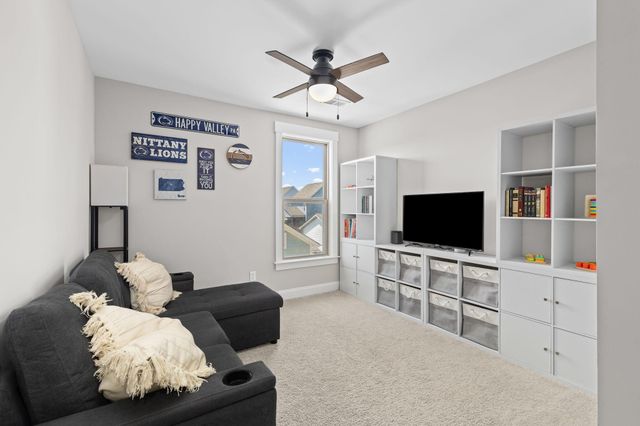 2199 Kemmerlin Street, Johns Island, SC 29455