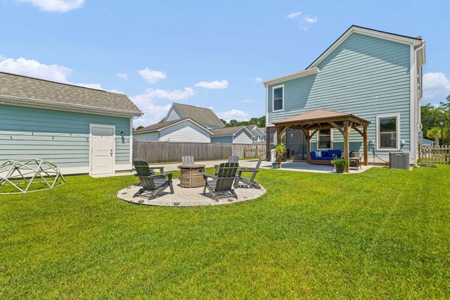2199 Kemmerlin Street, Johns Island, SC 29455
