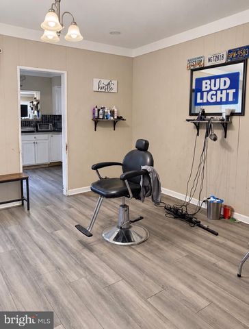 66 N KEYSTONE AVE, Upper Darby, PA 19082