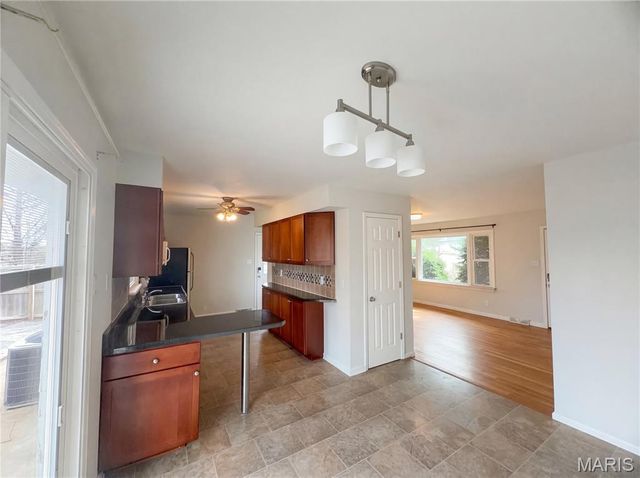 1611 Hobelman Drive, Arnold, MO 63010