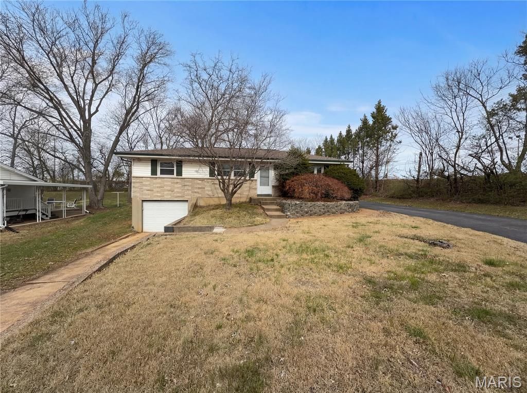 1611 Hobelman Drive, Arnold, MO 63010
