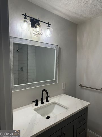 60 Edwards Street, Griffin, GA 30223