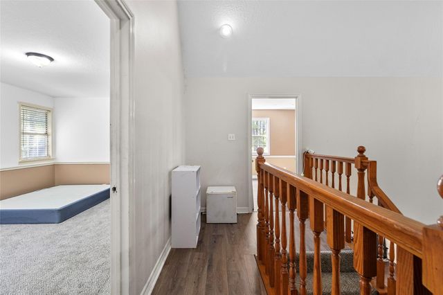 1216 N Walker Road, Cleveland, TX 77328