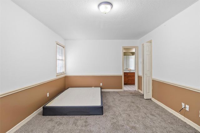 1216 N Walker Road, Cleveland, TX 77328