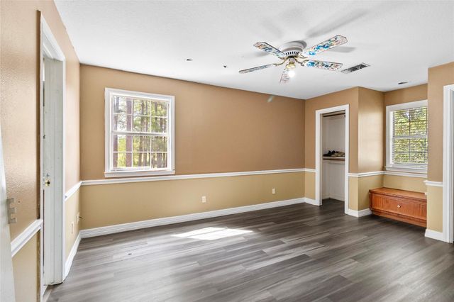 1216 N Walker Road, Cleveland, TX 77328