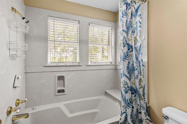 1216 N Walker Road, Cleveland, TX 77328