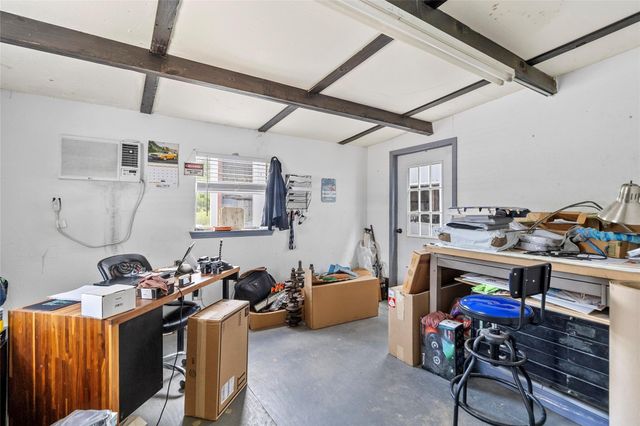 1216 N Walker Road, Cleveland, TX 77328