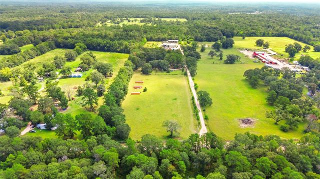 1216 N Walker Road, Cleveland, TX 77328