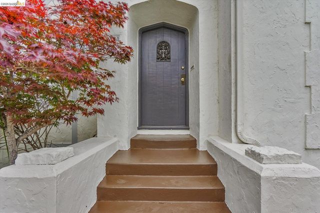 2920 76th AVE, Oakland, CA 94605