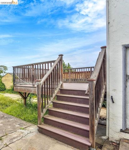 2920 76th AVE, Oakland, CA 94605