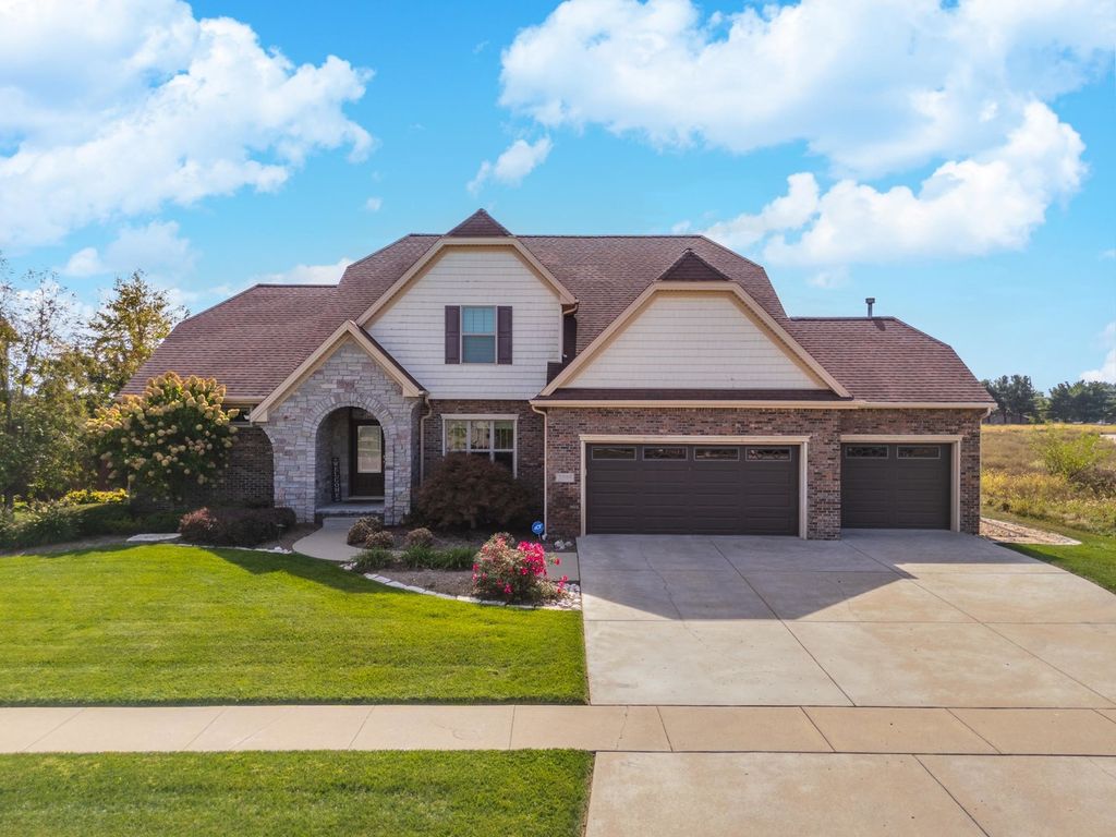 3595 Yellowstone Drive, Normal, IL 61761