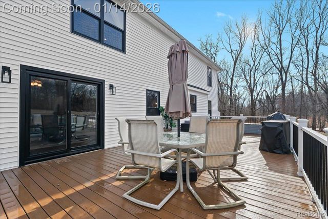 18320 Walnut Lane, Unadilla Township, MI 48137