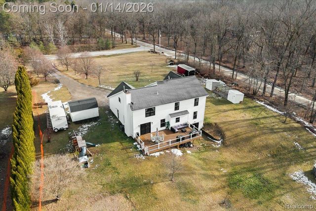 18320 Walnut Lane, Unadilla Township, MI 48137