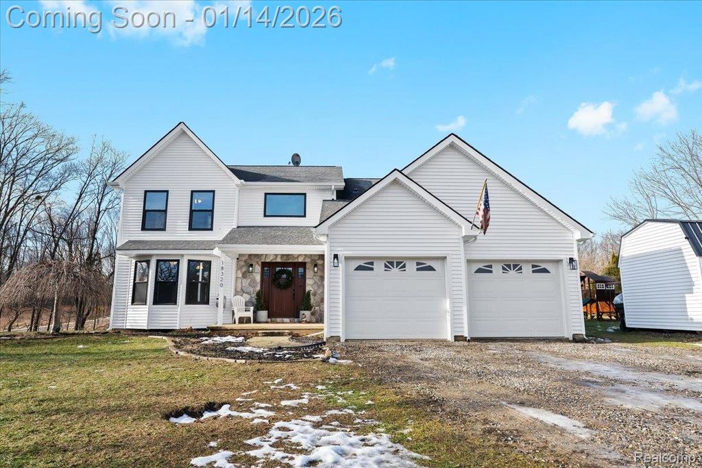 18320 Walnut Lane, Unadilla Township, MI 48137