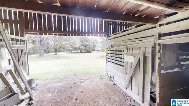 21 COUNTY ROAD 97, Bremen, AL 35033