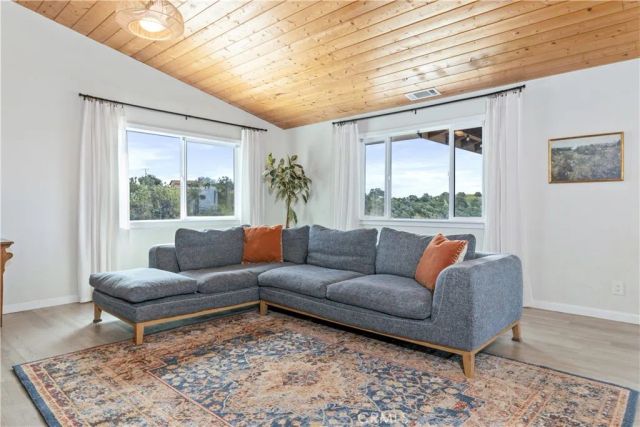 5530 El Pharo, Paso Robles, CA 93446