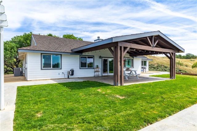 5530 El Pharo, Paso Robles, CA 93446