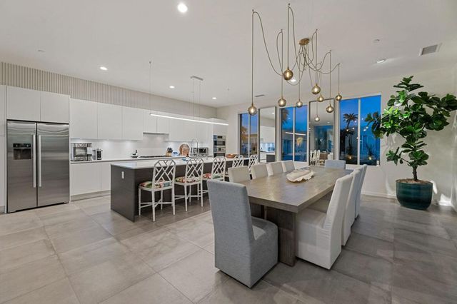 657 Dominion Way, Palm Springs, CA 92262