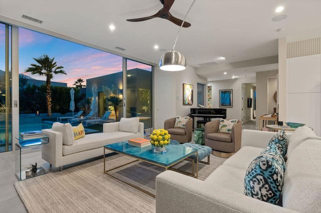 657 Dominion Way, Palm Springs, CA 92262