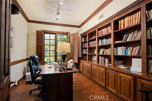 3155 Stone Oak Drive, Los Angeles, CA 90049