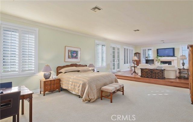 3155 Stone Oak Drive, Los Angeles, CA 90049