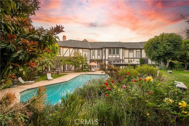 3155 Stone Oak Drive, Los Angeles, CA 90049