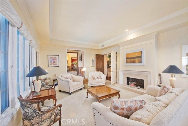 3155 Stone Oak Drive, Los Angeles, CA 90049