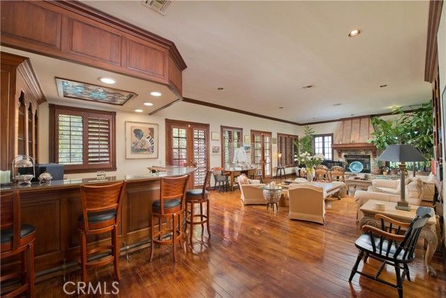 3155 Stone Oak Drive, Los Angeles, CA 90049