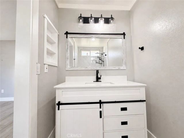 23662 Fair Weather, Canyon Lake, CA 92587