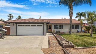 23662 Fair Weather, Canyon Lake, CA 92587