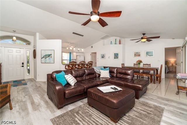 1308 SE 21st TER, Cape Coral, FL 33990